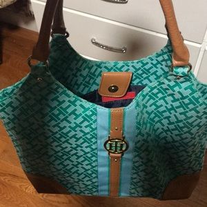 Tommy Hilfiger purse